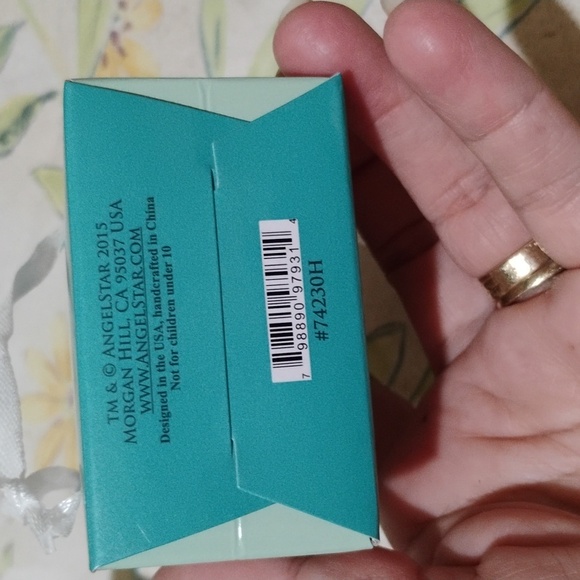 AngelStar Hope Angel Figurine - Picture 4 of 10